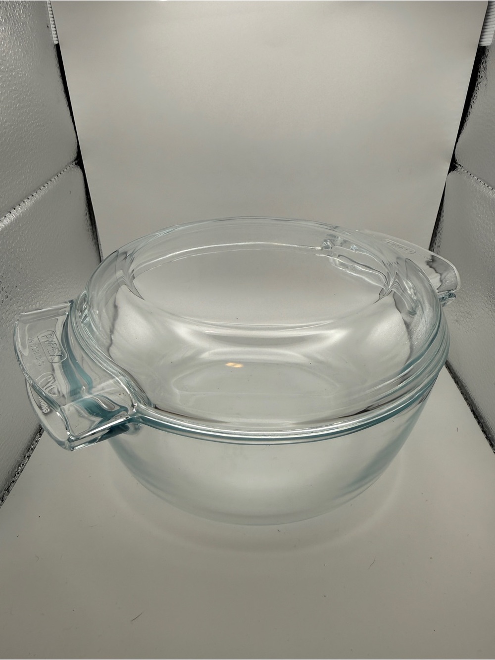 Vintage Pyrex de Corning France Casserole Dish